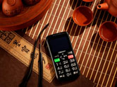 深圳攝影公司老人手機(jī)場(chǎng)景產(chǎn)品攝影